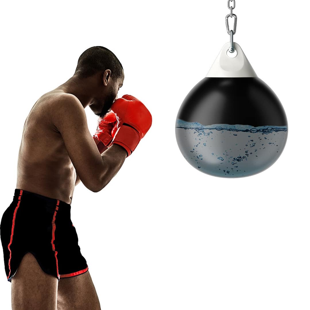 Costway Sacco da boxe ad acqua con tubo di riempimento d'acqua catena in metallo, Sacco per allenamento di jab Nero