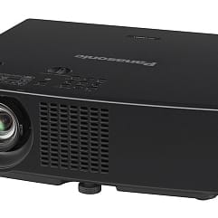 Panasonic PT-VMZ61B Proiettore a fuoco standard 6200 ANSI lumen LCD WUXGA (1920×1200) Nero – nuovo