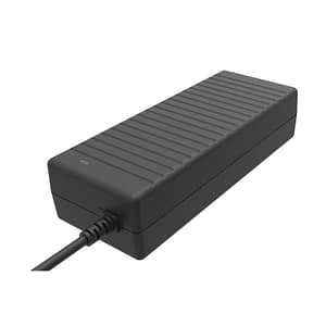 Itek alimentatore universale per notebook 120w con 12 connettori porta usb 5v1a 100-240vac 9.5-24vdc