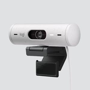 Logitech brio 500 webcam full hd correzione luce auto-framing show mode microfono riduzione del rumore copertura privacy funziona con microsoft teams google meet zoom bianco nero