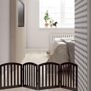 Costway Cancello di legno con 4 pannelli per animali domestici, Cancello di sicurezza per cani da casa e scale Marrone