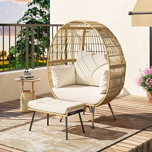 Costway Poltrona a uovo set da due pezzi in rattan patio cuscini morbidi, Poltrona a uovo sovradimensionata con pouf Marrone