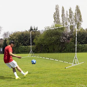 Costway Reti da calcio rimbalzanti 372,5×182,5cm, Set di attrezzature da calcio con rete resistente alle intemperie Bianco