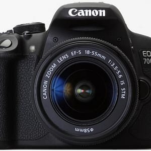 Canon EOS 700D + EF-S 18-135 mm 18 MP CMOS SLR Kit 5184 x 3456 pixel Nero -Ricondizionato – Ottime condizioni