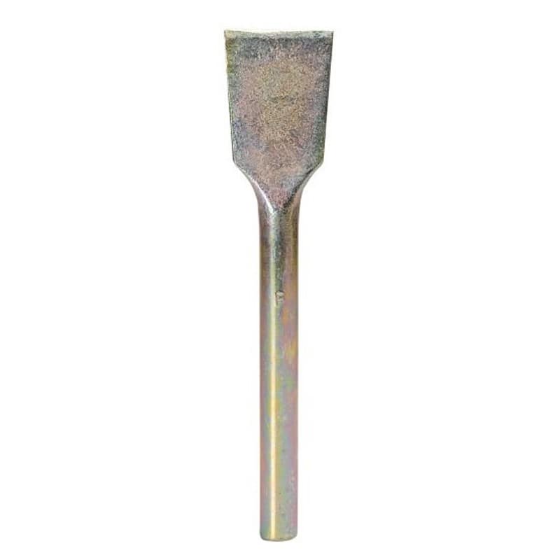 Scalpello speciale Rurmec per asportare materiale residuo all’interno delle tracce